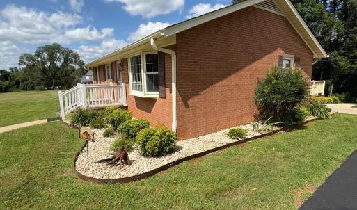 Photo #8 of 11068 Leesville Road, Evington, VA 0.9 acres