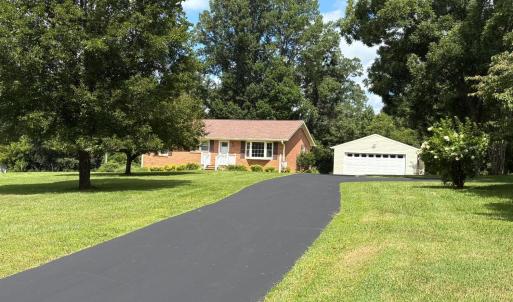 Photo #6 of 11068 Leesville Road, Evington, VA 0.9 acres