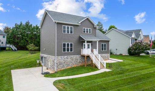 Photo #4 of 560 Addie Way, Lynchburg, VA 0.3 acres