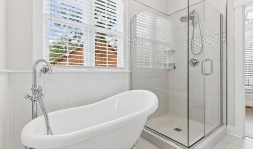 Primary En Suite