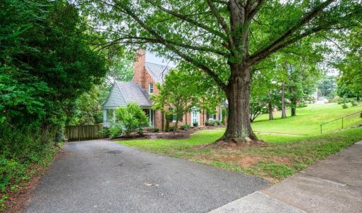 Photo #72 of 3323 Woodridge Place, Lynchburg, VA 0.5 acres