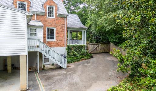 Photo #73 of 3323 Woodridge Place, Lynchburg, VA 0.5 acres