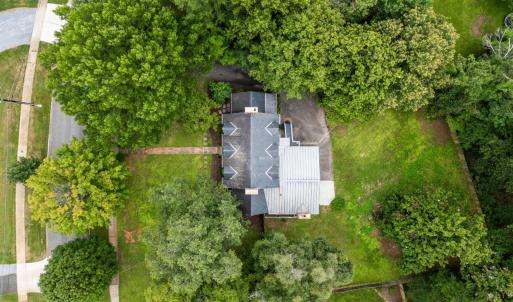 Photo #4 of 3323 Woodridge Place, Lynchburg, VA 0.5 acres