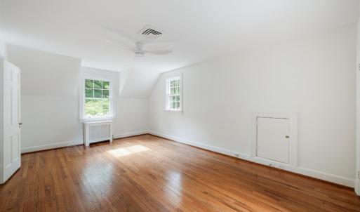 Photo #53 of 3323 Woodridge Place, Lynchburg, VA 0.5 acres
