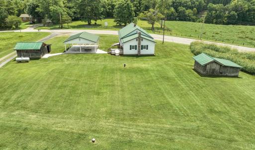 Photo #54 of 11808 Narrow Passage Rd, Eagle Rock, VA 1.9 acres
