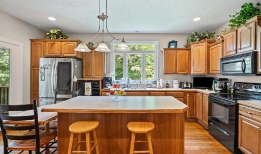 Photo #4 of 1004 Wildbriar Place, Forest, VA 0.9 acres