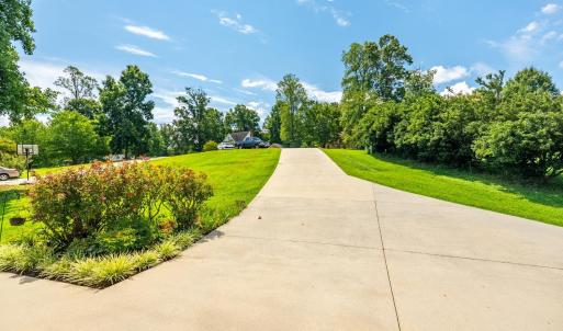 Photo #47 of 1004 Wildbriar Place, Forest, VA 0.9 acres