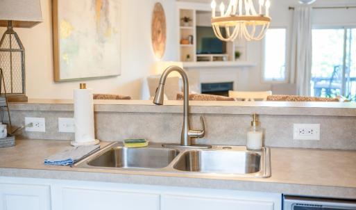 Photo #6 of 1175 Mariners Way, Huddleston, VA