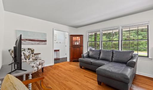 Photo #7 of 69 Creekview Lane, Lynchburg, VA 1.4 acres