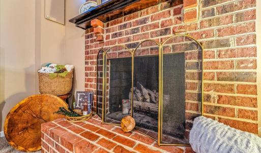 Photo #27 of 2405 Hawthorne Road, Lynchburg, VA 0.9 acres