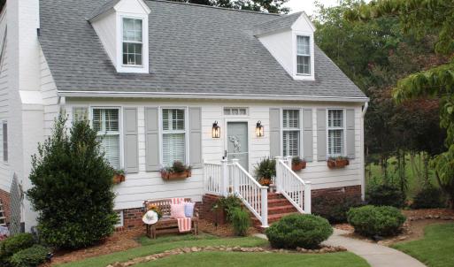 Photo #3 of 2405 Hawthorne Road, Lynchburg, VA 0.9 acres