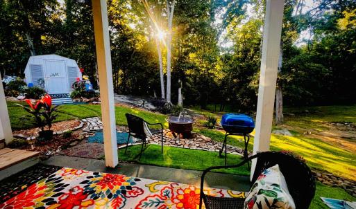 Photo #36 of 2405 Hawthorne Road, Lynchburg, VA 0.9 acres