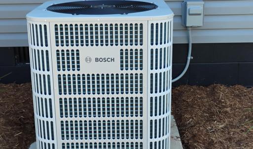 Photo #37 of 3941 PROMISE LAND RD, Appomattox, VA 1.4 acres