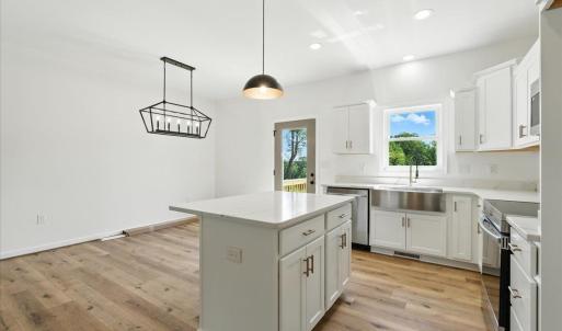 Photo #19 of 2730 Liberty Chapel Road, Appomattox, VA 1.7 acres