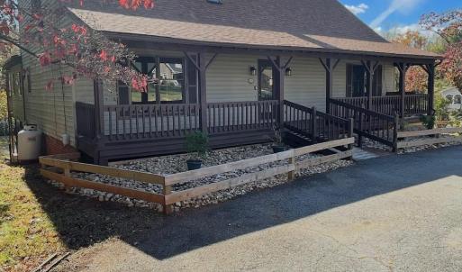 Photo #2 of 1139 Macon Loop, Lynchburg, VA 0.7 acres