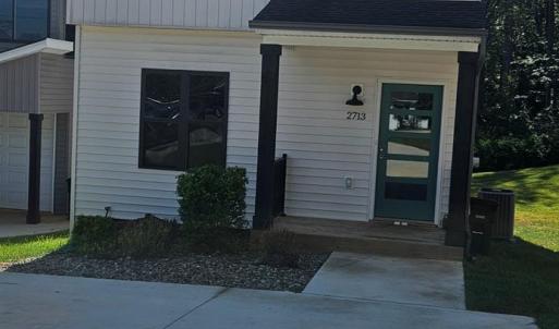 Photo #3 of 2713 Rainbow Circle, Lynchburg, VA 0.1 acres