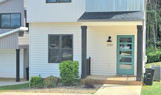 Photo #2 of 2713 Rainbow Circle, Lynchburg, VA 0.1 acres