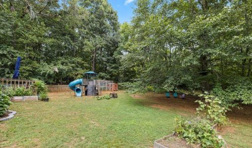 Sellers are willing to leave SOME (not all) raised beds behind for the new buyers if desired