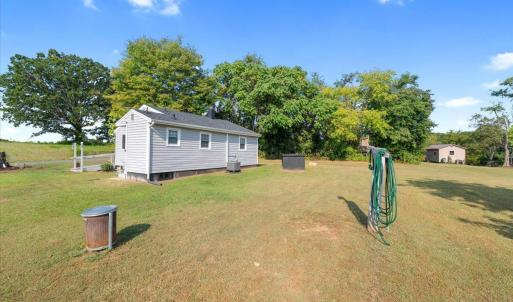 Photo #14 of 3684 Brights Road, Gretna, VA 0.9 acres