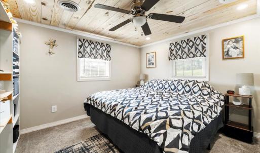 Photo #7 of 3684 Brights Road, Gretna, VA 0.9 acres