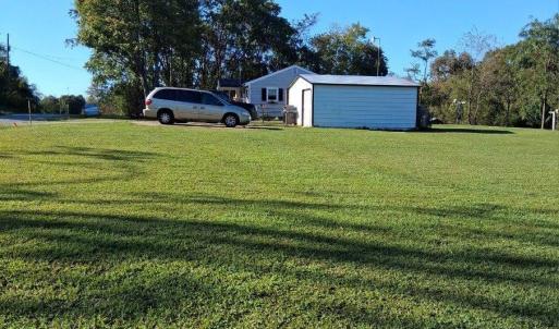 Photo #16 of 3684 Brights Road, Gretna, VA 0.9 acres