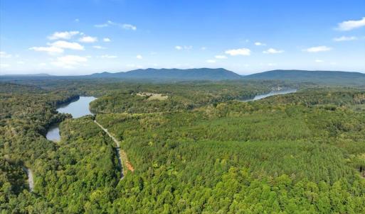 Photo #23 of 3684 Brights Road, Gretna, VA 0.9 acres