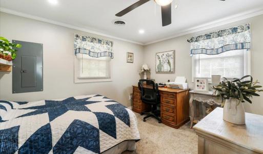 Photo #8 of 3684 Brights Road, Gretna, VA 0.9 acres