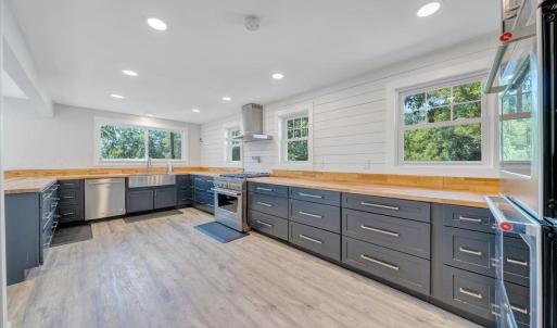 Photo #21 of 1038 Valencia Drive, Huddleston, VA 5.5 acres