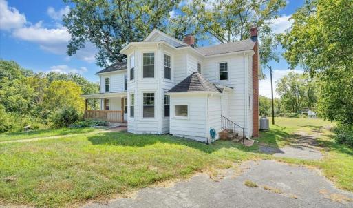 Photo #3 of 1038 Valencia Drive, Huddleston, VA 5.5 acres