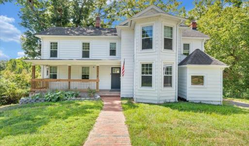 Photo #2 of 1038 Valencia Drive, Huddleston, VA 5.5 acres