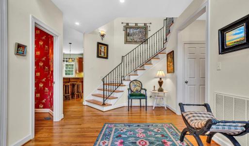 Photo #5 of 201 Whitley Way, Lynchburg, VA 0.7 acres