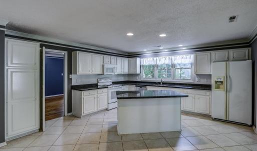 Photo #17 of 1016 Running Cedar Circle, Forest, VA 0.5 acres