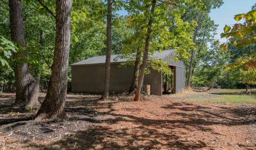 40 x 30 pole building/ tractor shed , metal roof, metal siding , large sliding door