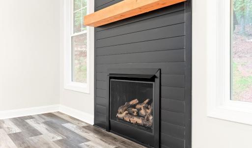 Photo #9 of 5610 Old Cifax Road, Goode, VA 0.7 acres