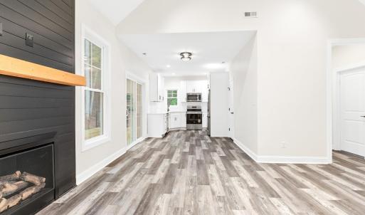 Photo #10 of 5610 Old Cifax Road, Goode, VA 0.7 acres