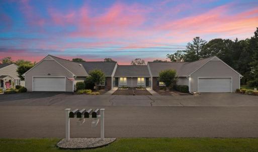 Photo #1 of 1055 Jefferson Oaks Court, Forest, VA 0.1 acres