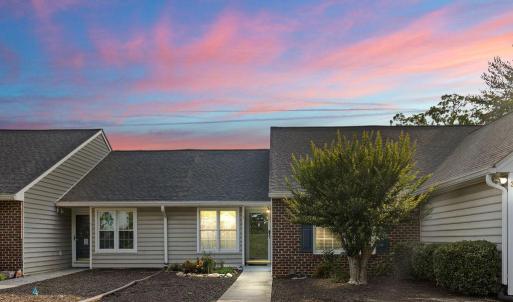 Photo #2 of 1055 Jefferson Oaks Court, Forest, VA 0.1 acres