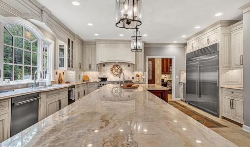 Photo #20 of 211 Paddington Court, Lynchburg, VA 0.6 acres