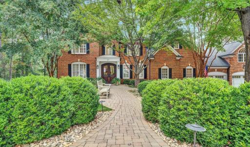 Photo #2 of 211 Paddington Court, Lynchburg, VA 0.6 acres