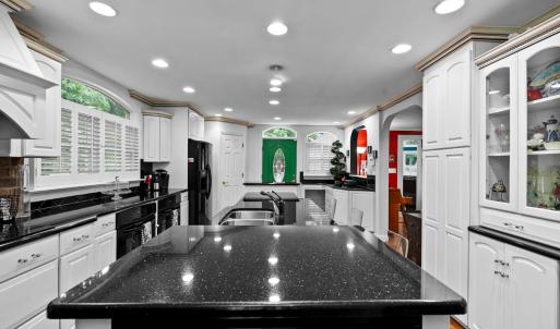 Photo #4 of 201 Huntingwood Boulevard, Lynchburg, VA 1.0 acres