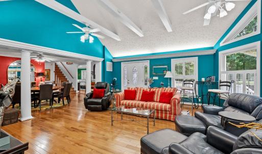 Photo #10 of 201 Huntingwood Boulevard, Lynchburg, VA 1.0 acres