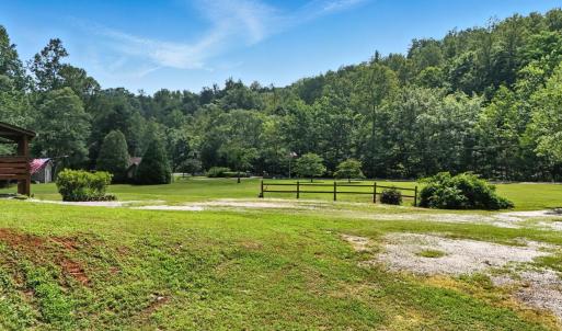 Photo #50 of 2070 Woodson Rd, Roseland, VA 7.5 acres