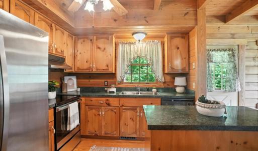 Photo #26 of 2070 Woodson Rd, Roseland, VA 7.5 acres