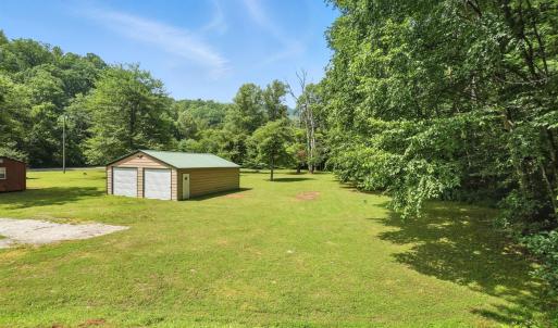 Photo #57 of 2070 Woodson Rd, Roseland, VA 7.5 acres