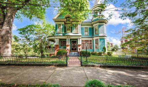 Photo #1 of 400 Madison Street, Lynchburg, VA 0.2 acres