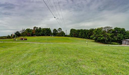 Photo #20 of 2315 Roark Mill Road, Hurt, VA 32.8 acres