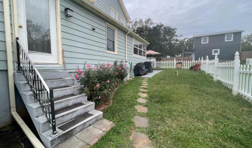 Photo #8 of 721 Grove Street, Bedford, VA 0.4 acres