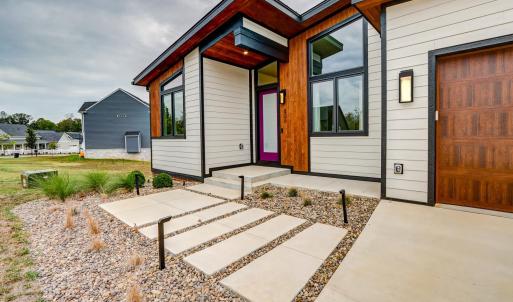 Photo #3 of 806 Elmwood Avenue, Lynchburg, VA 0.1 acres