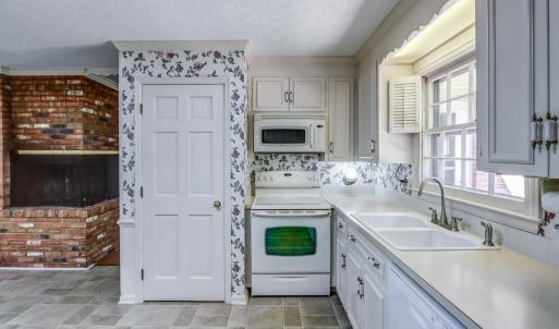 Photo #13 of 3104 Cranehill Drive, Lynchburg, VA 0.4 acres