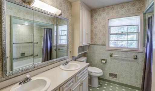 Photo #21 of 3104 Cranehill Drive, Lynchburg, VA 0.4 acres